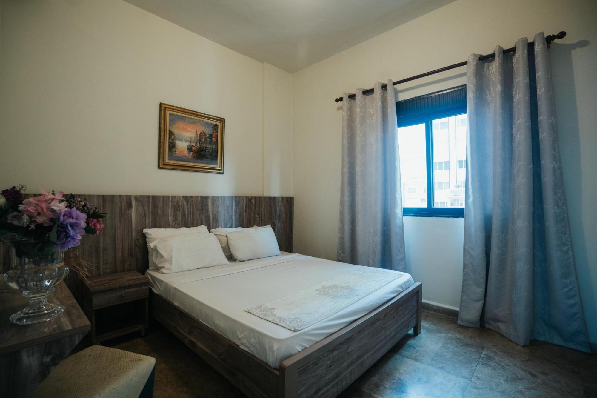 Holiday Suites Hotel & Beach Resort Джуния Екстериор снимка