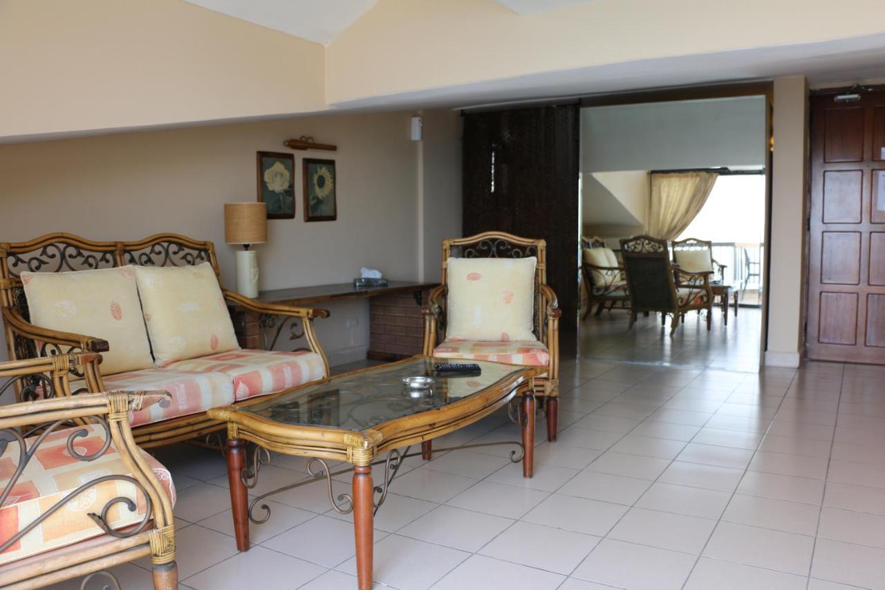 Holiday Suites Hotel & Beach Resort Джуния Екстериор снимка